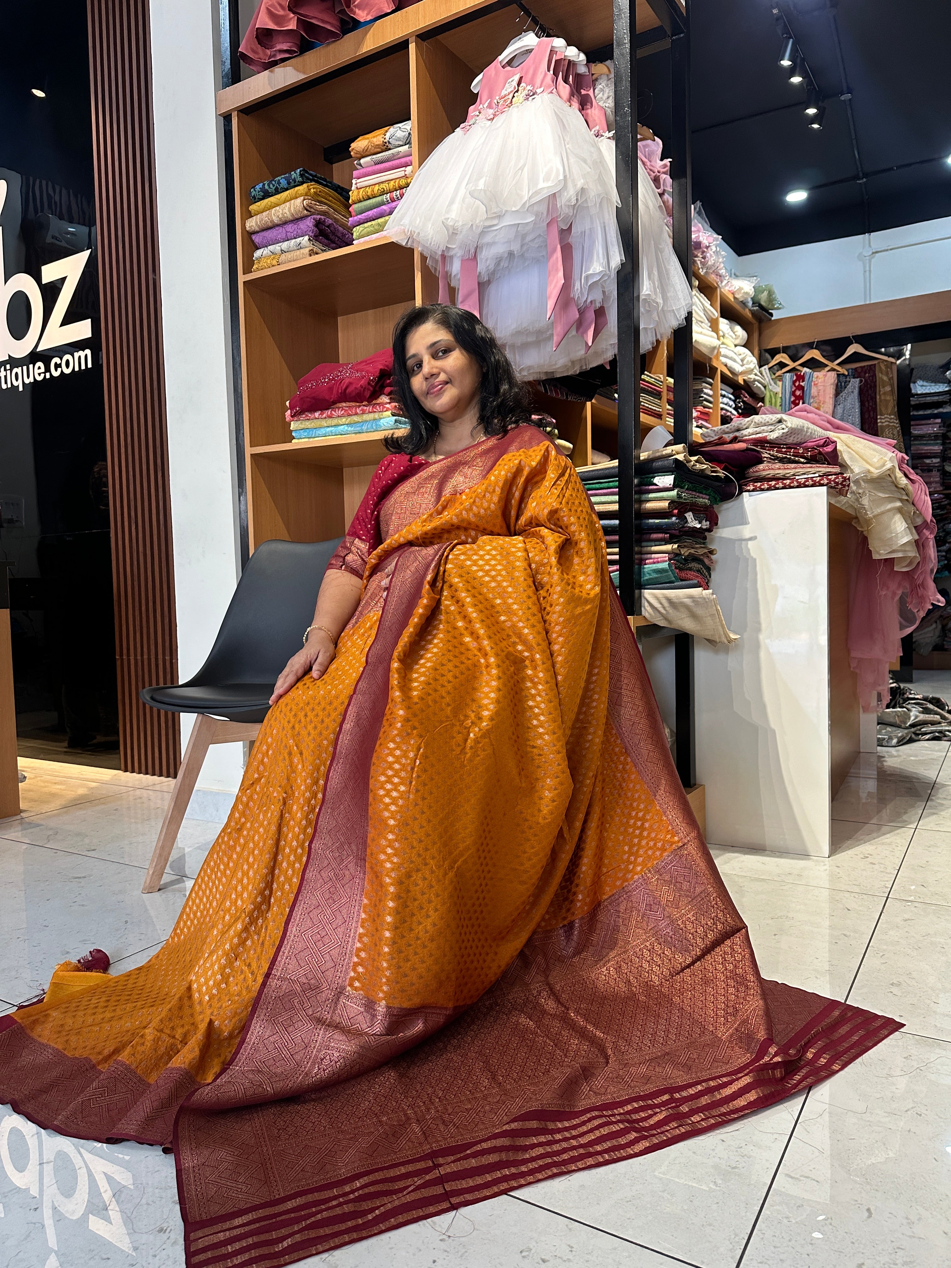 Banarasi saree sale boutique